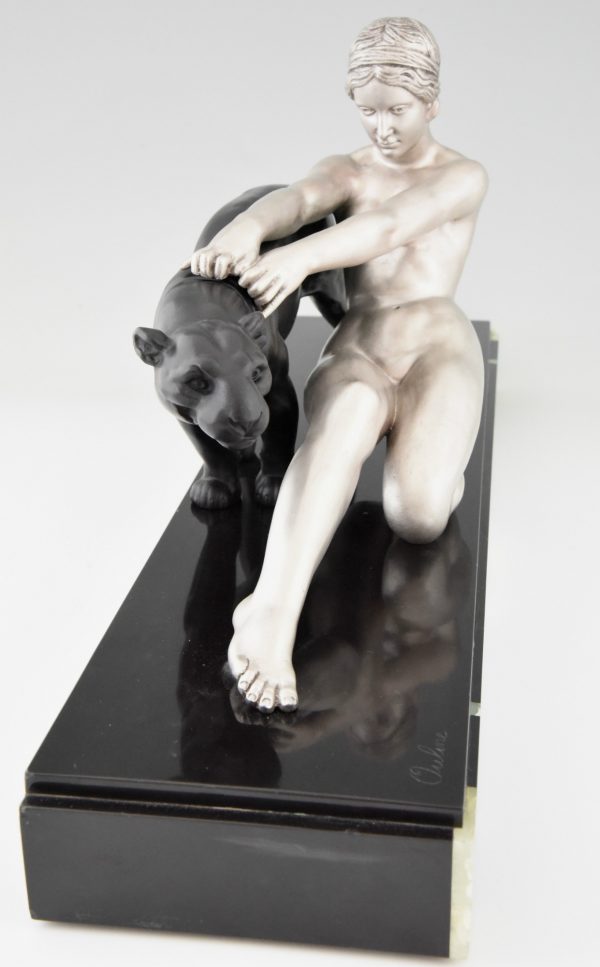 Art Deco Skulptur Frauenakt mit Panther