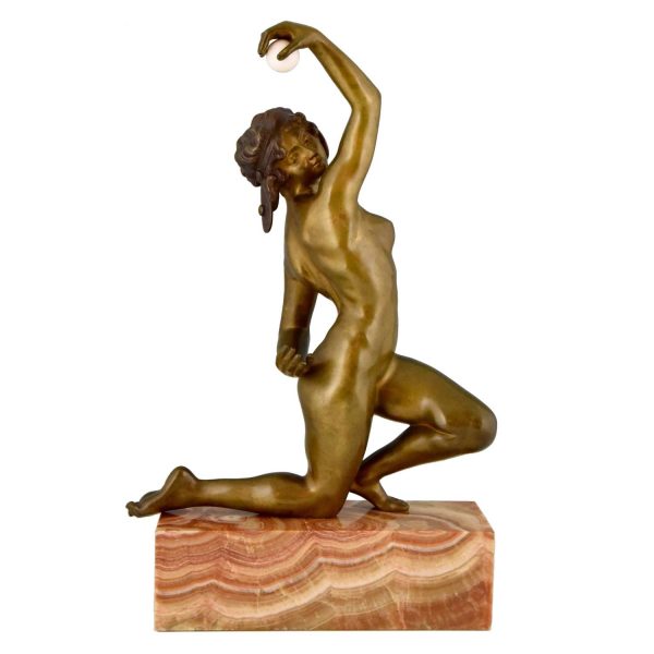 Art Deco bronzen beeld danseres naakt met bal