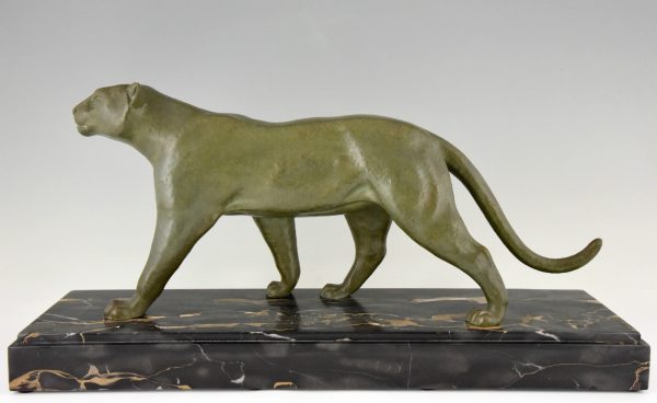 Art Deco bronze panther sculpture