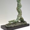 Art Deco bronzen beeld mannelijk naakt atleet met steen