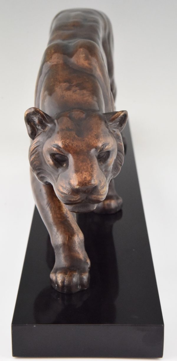 Art Deco bronze sculpture of a panther