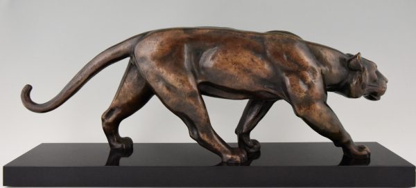 Art Deco bronze sculpture of a panther