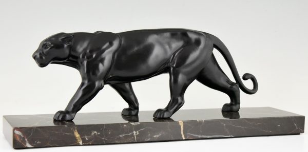 Art Deco panther sculpture