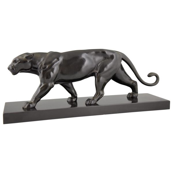 Art Deco panther sculpture.