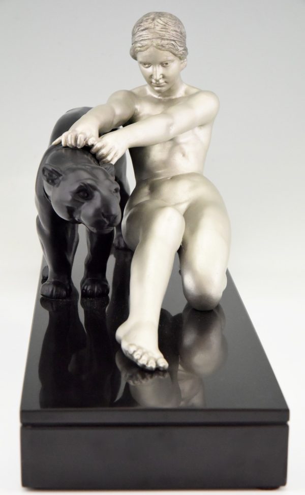 Art Deco sculpture femme nue et panthère