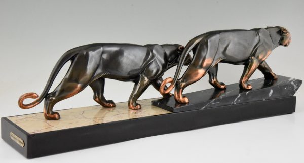 Art Deco sculpture of two panthers