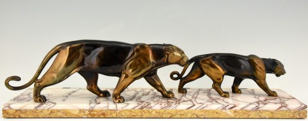 Art Deco sculpture two panthers