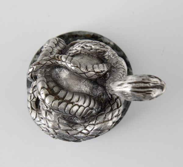 Serpent, mascotte automobile en bronze argenté