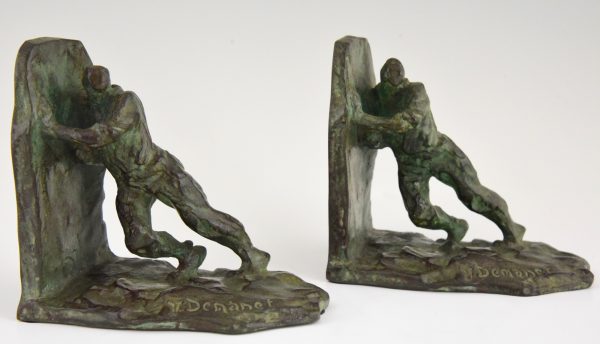 Art Deco bronze bookends pushing men