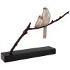 Art Deco bronzen beeld twee vogels op tak.