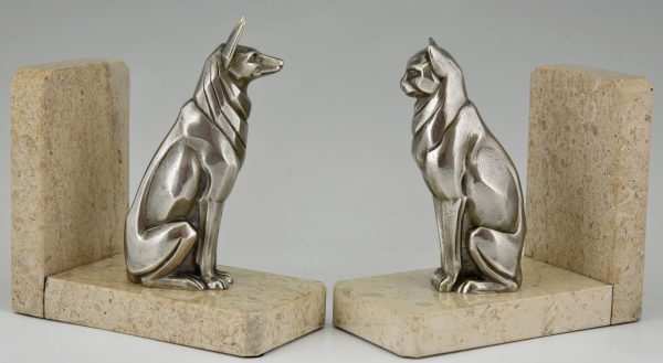Art Deco boekensteunen brons hond en kat