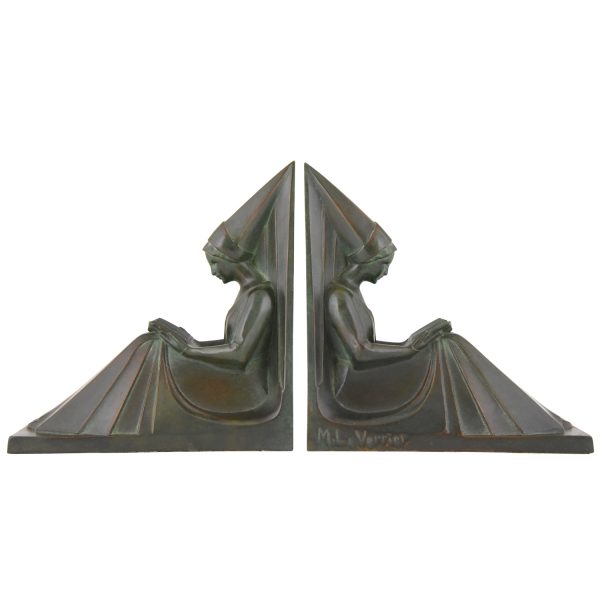 Art Deco figural bookends in the form of reading ladies.