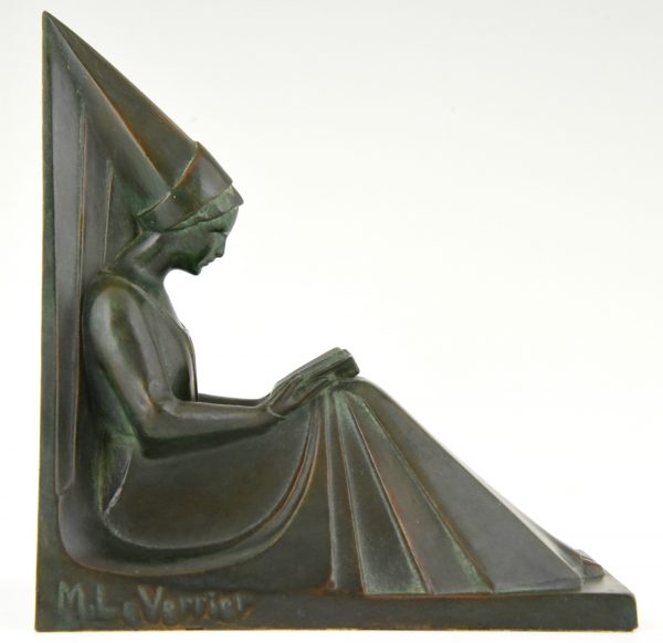 Art Deco figural bookends in the form of reading ladies.