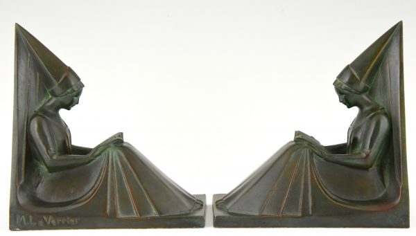 Art Deco figural bookends in the form of reading ladies.