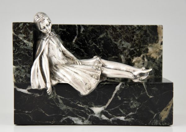 Art Deco Buchstütze Bronze versilbert Pierrot und Mädchen