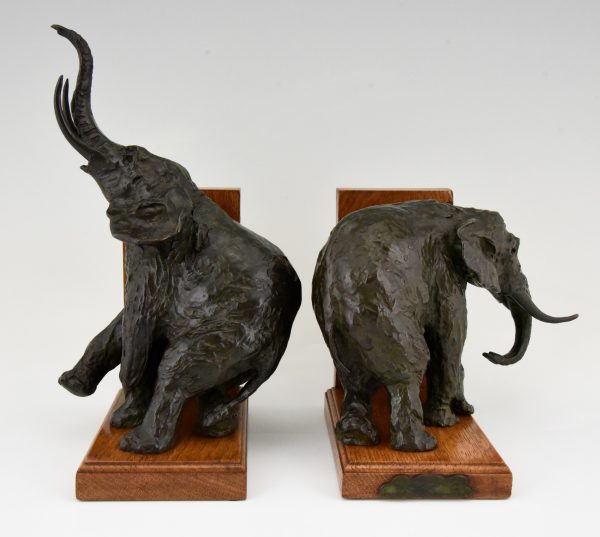 Art Deco bronze elephant bookends