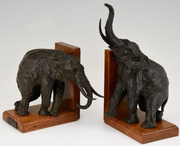 Art Deco serre livres bronze éléphant