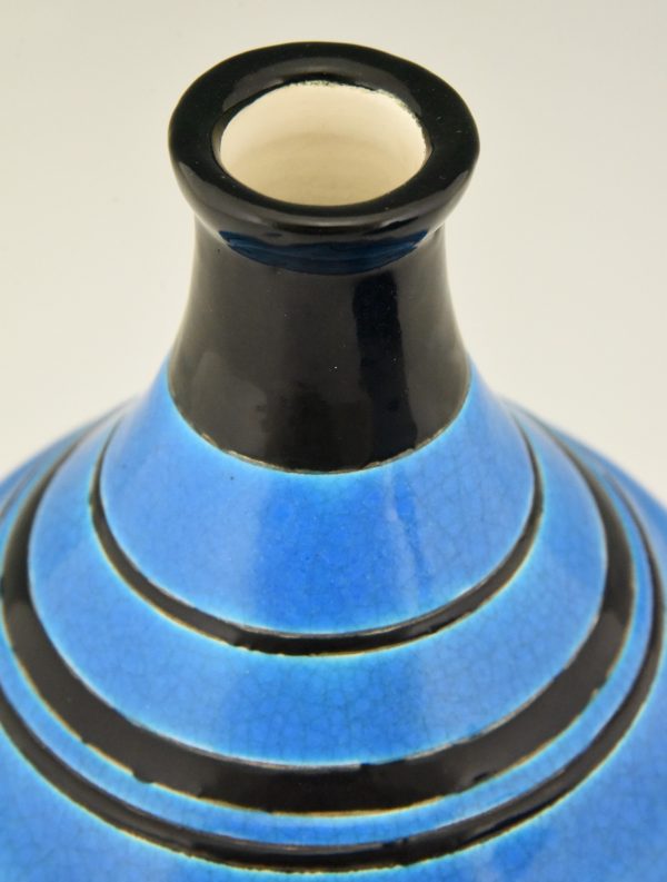 Coloquinte paire de vases Art Deco bleu et noir