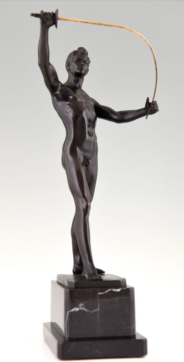 Art Deco bronze sculpture of a male nude fencer.