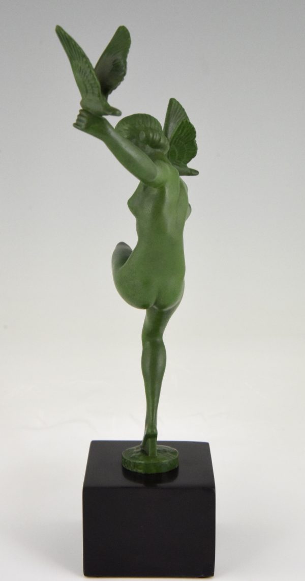 Art Deco sculpture danseuse aux oiseaux