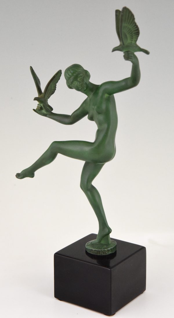 Sculpture Art Deco danseuse nue aux oiseaux