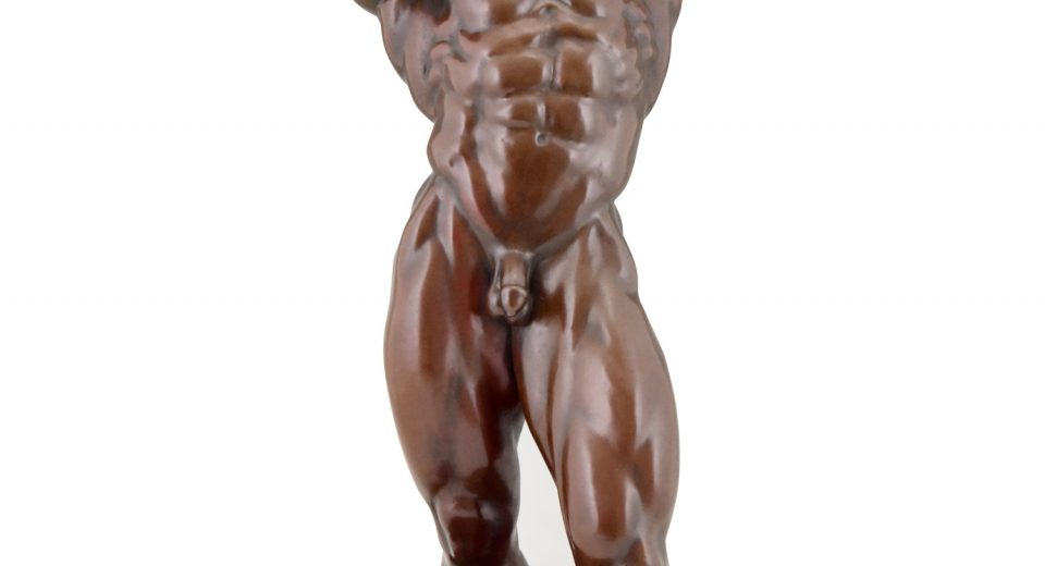 Sculpture moderne en bronze torse d’homme