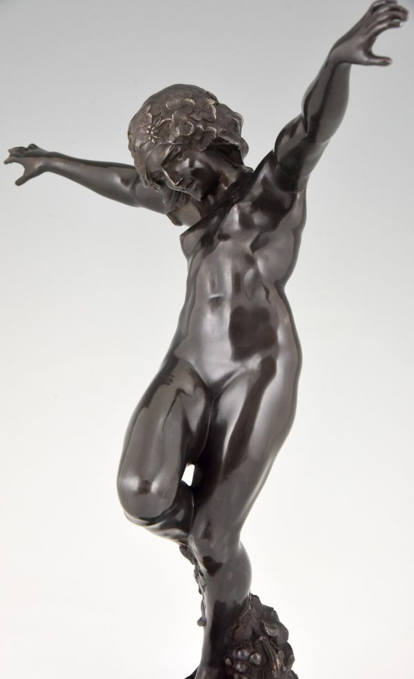 Art Nouveau bronzen sculptuur naakte vrouw Bacchante