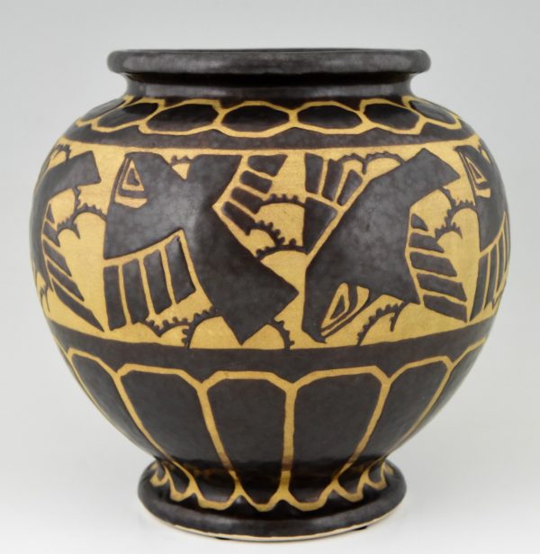 Art Deco vase with birds.