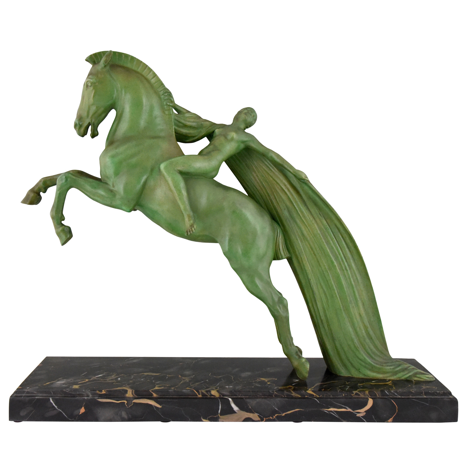 Sculpture Art Deco femme nue au cheval cabrant
