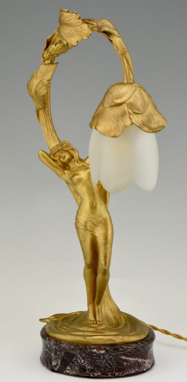 Art Nouveau verguld bronzen lamp naakte vrouw met bloem