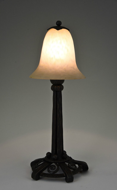 Lampe Art Deco fer forgé et verre