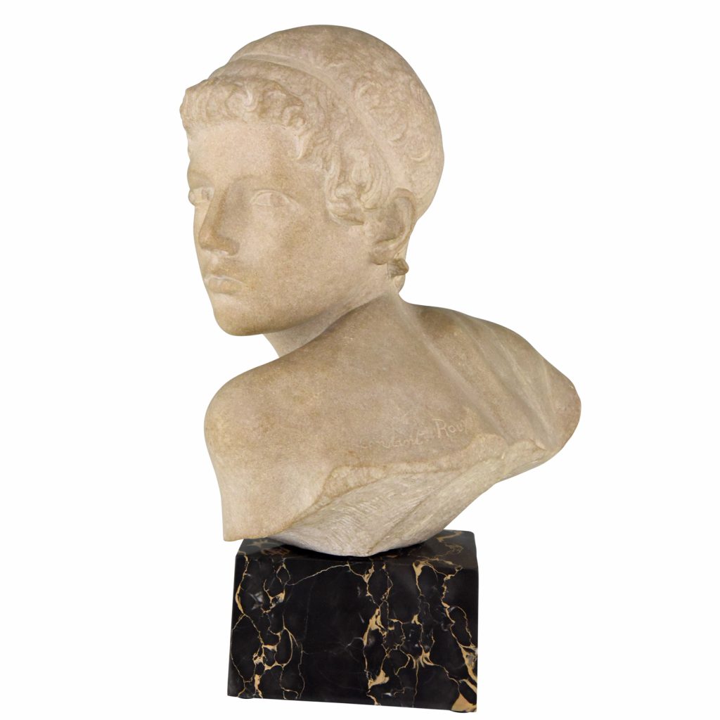 Art Deco marble bust of a boy, the child Achilles - Deconamic