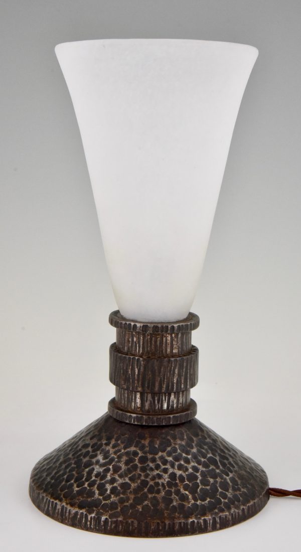 Ein Paar Art Deco Lampen Schmiedeeisen und Glas