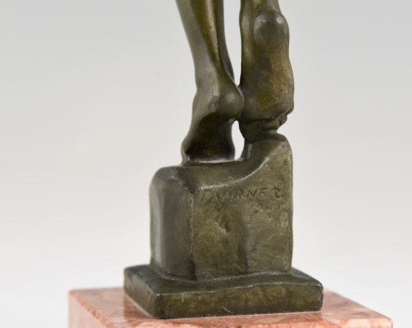 Art Deco bronzen beeld vrouwelijk naakt.