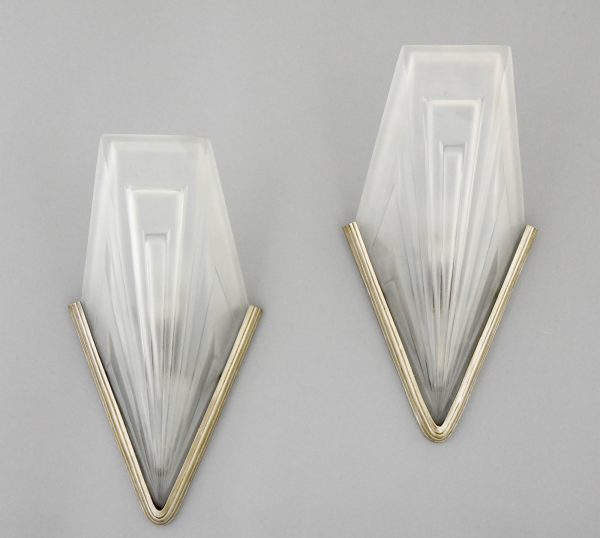Art Deco wandlampen glas en brons