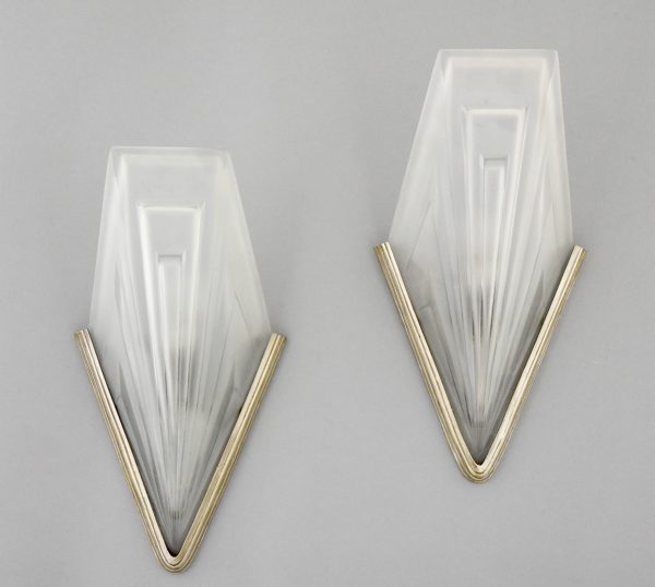 Art Deco glass and bronze wall lights or scones