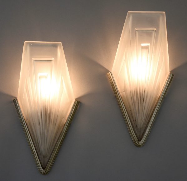 Art Deco glass and bronze wall lights or scones