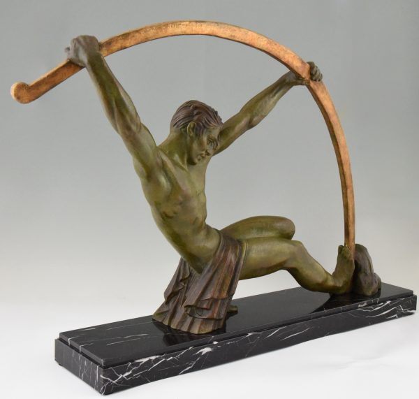 Art Deco sculptuur atletische man L’age du bronze