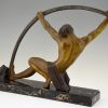 Art Deco Skulptur atletischer Mann mit Stab “l’age du bronze”