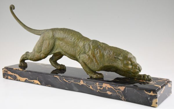 Art Deco sculpture of a panther