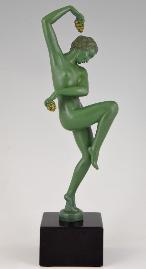 Art Deco sculpture danseuse nue aux raisins