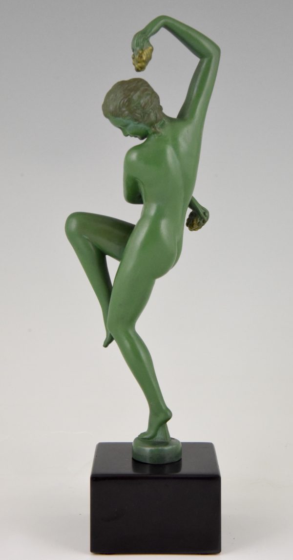 Art Deco sculpture danseuse nue aux raisins