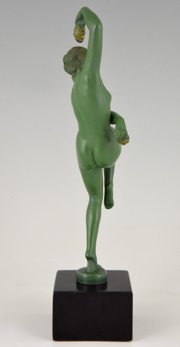 Art Deco sculpture danseuse nue aux raisins