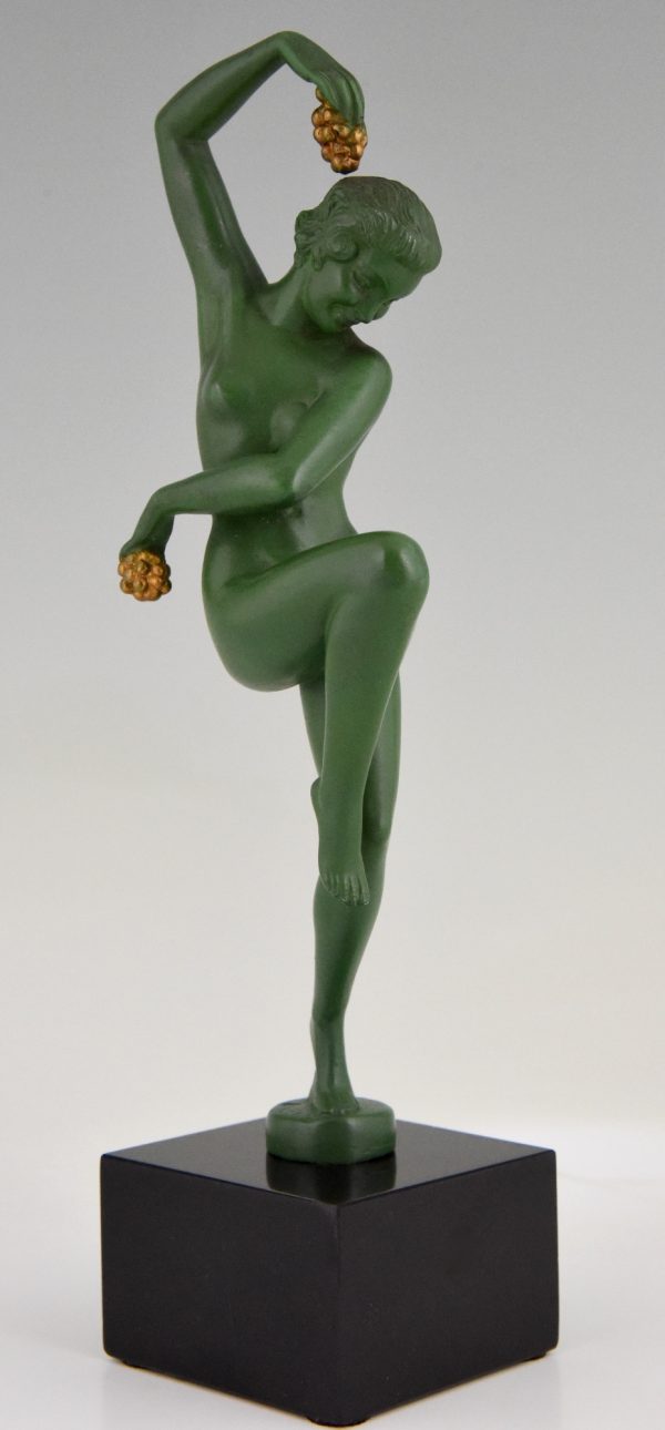 Art Deco sculpture danseuse nue aux raisins