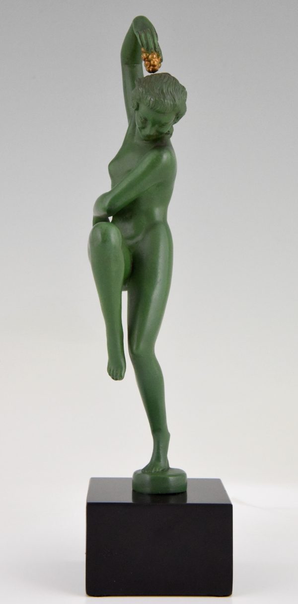 Art Deco sculpture danseuse nue aux raisins