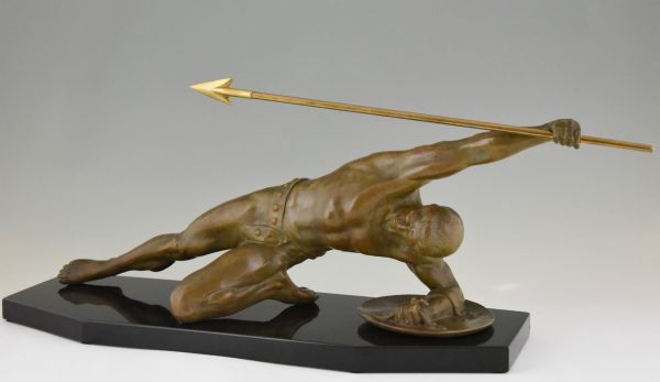 Art Deco bronzen beeld Gladiator met speer en schild