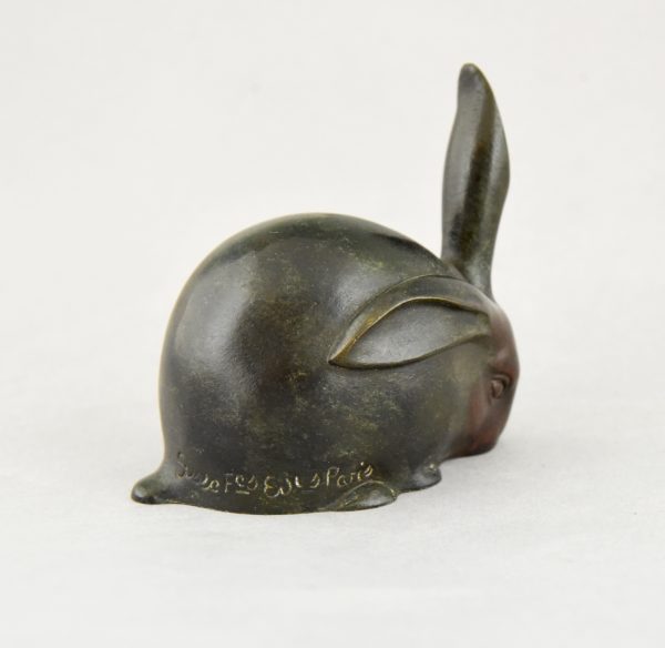 Art Deco sculpture bronze lapin une oreille dressée