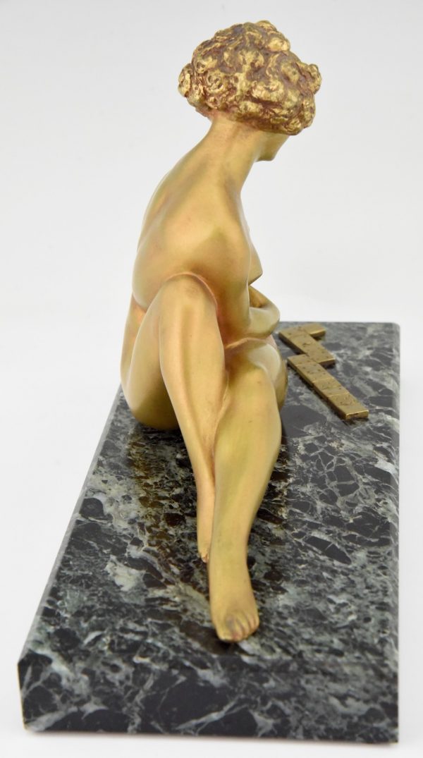 Art Deco sculptuur brons naakte vrouw met dominostenen