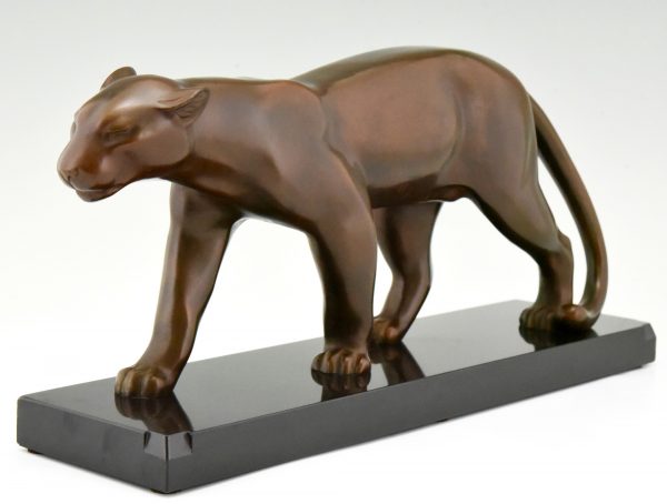 Art Deco bronze panther sculpture