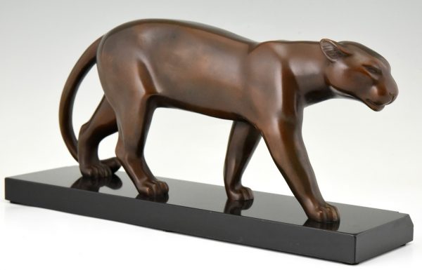 Art Deco bronze panther sculpture